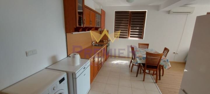 Агенция за недвижими имоти - Имоти Премиер - имот - 1047650, Цена: 511.292 EUR