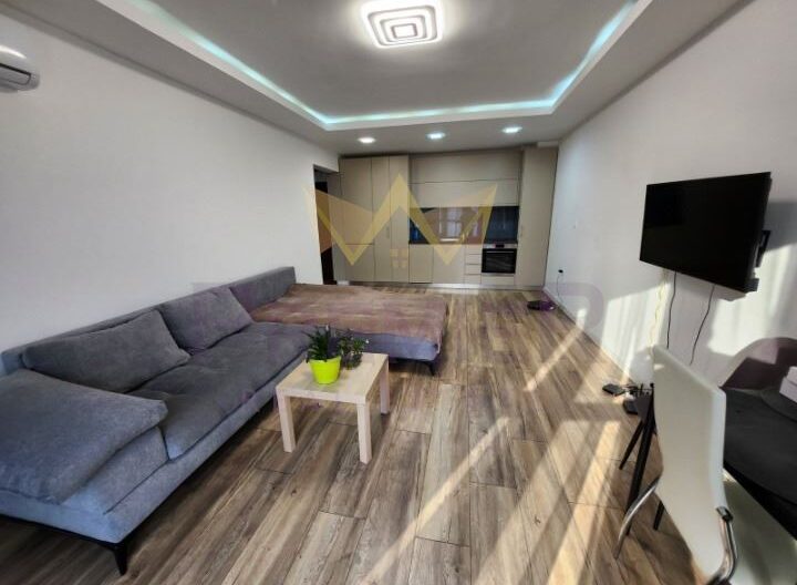 Агенция за недвижими имоти - Имоти Премиер - имот - 1085195, Цена: 650 EUR