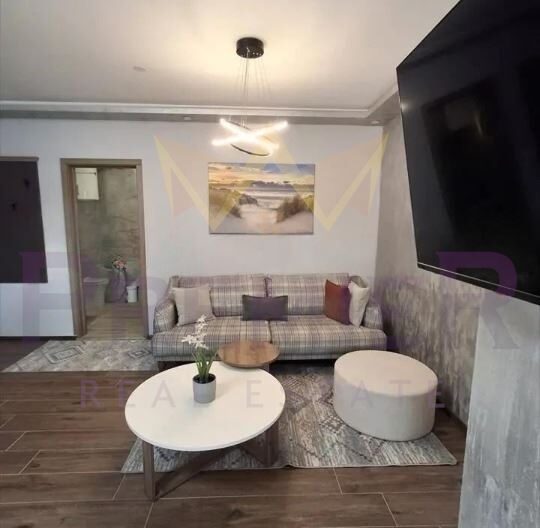 Агенция за недвижими имоти - Имоти Премиер - имот - 1044883, Цена: 869.1964 EUR