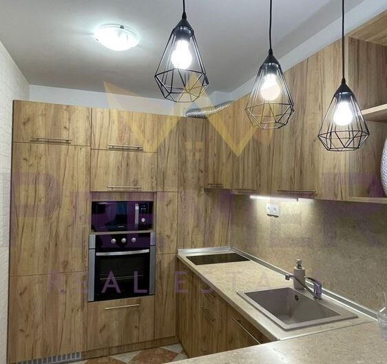 Агенция за недвижими имоти - Имоти Премиер - имот - 1104239, Цена: 715.8088 EUR