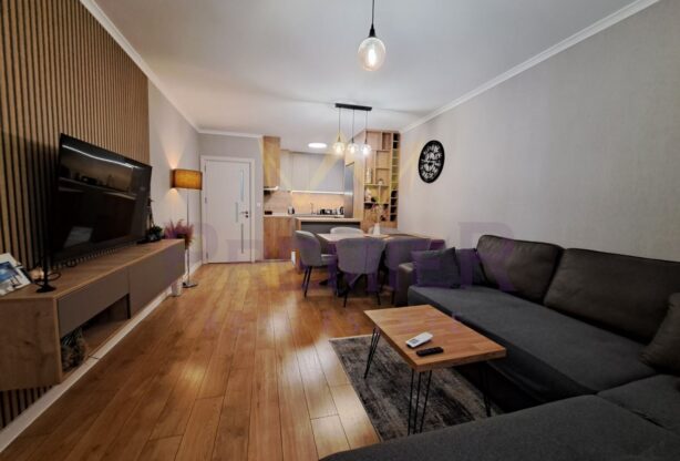 Агенция за недвижими имоти - Имоти Премиер - имот - 1052504, Цена: 613.5504 EUR
