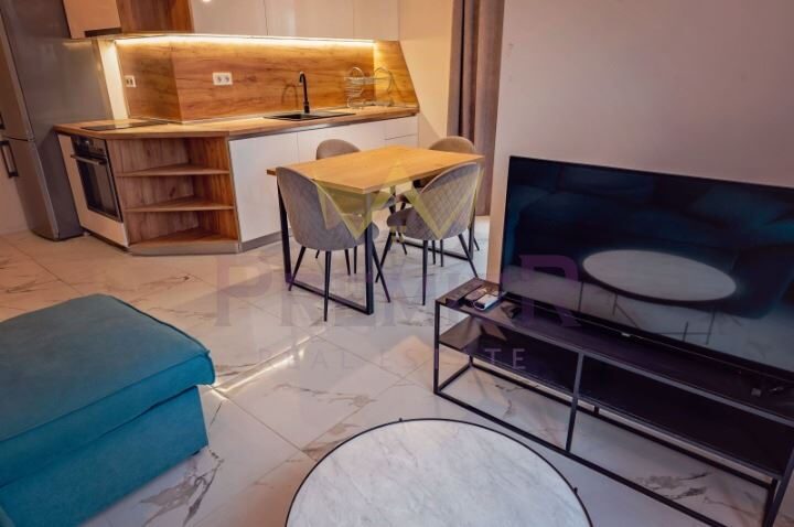 Агенция за недвижими имоти - Имоти Премиер - имот - 1106552, Цена: 600 EUR