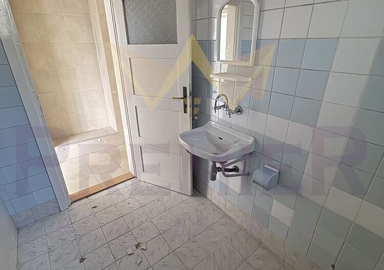 Двустаен апартамент, кв. Яворов - - снимка 6 - Имоти Премиер