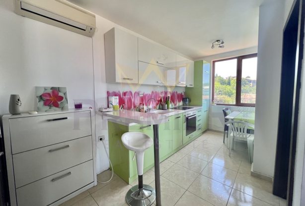 Агенция за недвижими имоти - Имоти Премиер - имот - 923108, Цена: 409.0336 EUR