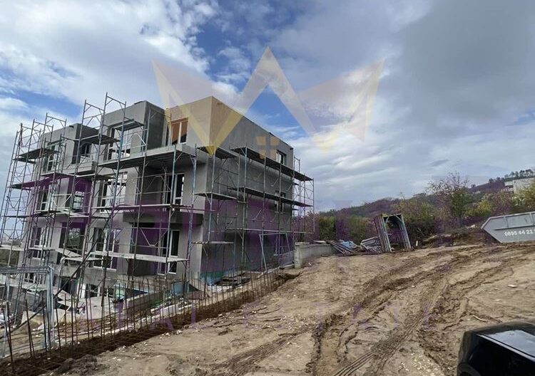 ДВУСТАЕН АПАРТАМЕНТ пред акт 16, м-т Пчелина -  - снимка 14 - Имоти Премиер