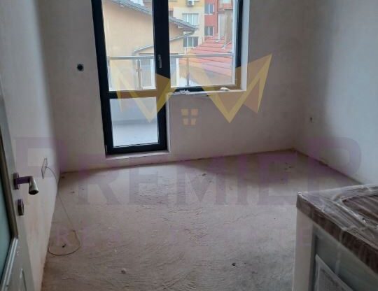 Агенция за недвижими имоти - Имоти Премиер - имот - 1093285, Цена: 94800 EUR