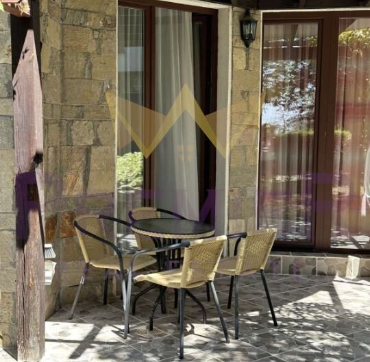 двустаен апартамент с частен двор и басейн в Кошарица. -  - снимка 12 - Имоти Премиер