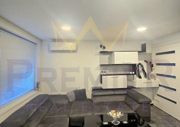 ДВУСТАЕН АПАРТАМЕНТ, ЦЕНТЪР - - снимка 4 - Имоти Премиер