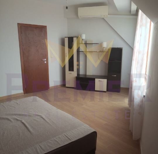 ДВУСТАЕН АПАРТАМЕНТ В ГАЛАТА -  - снимка 3 - Имоти Премиер