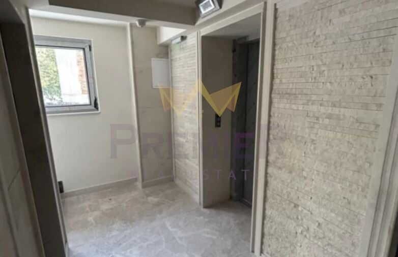 Агенция за недвижими имоти - Имоти Премиер - имот - 1049015, Цена: 230000 EUR