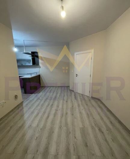 Двустаен апартамент в Лазур – След основен ремонт -  - снимка 3 - Имоти Премиер