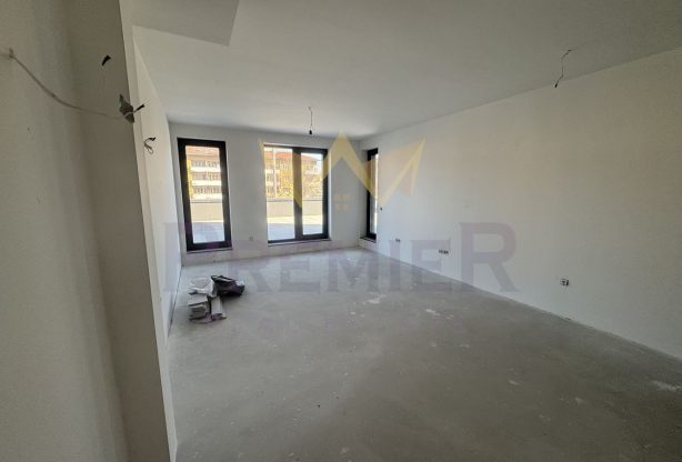 Агенция за недвижими имоти - Имоти Премиер - имот - 1000055, Цена: 185415 EUR