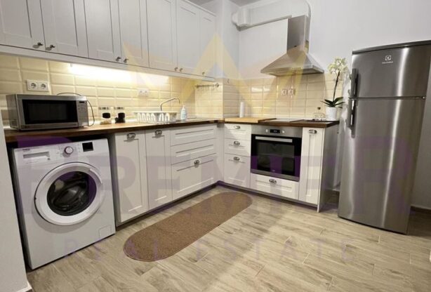 Агенция за недвижими имоти - Имоти Премиер - имот - 1102967, Цена: 500 EUR