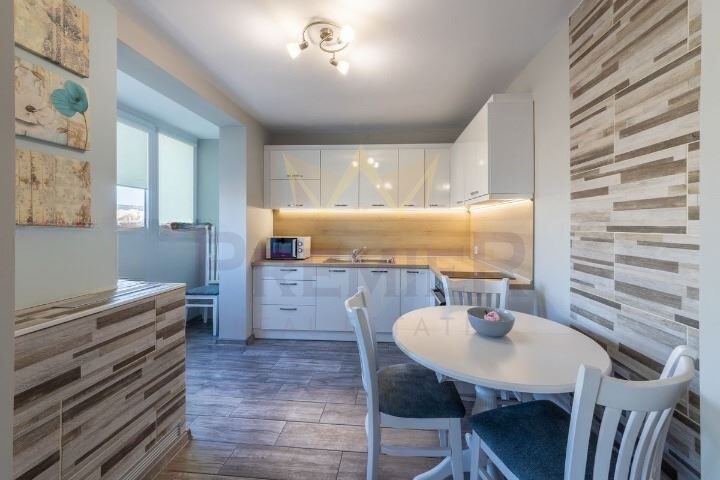 Двустаен напълно обзаведен апартамент -  - снимка 3 - Имоти Премиер