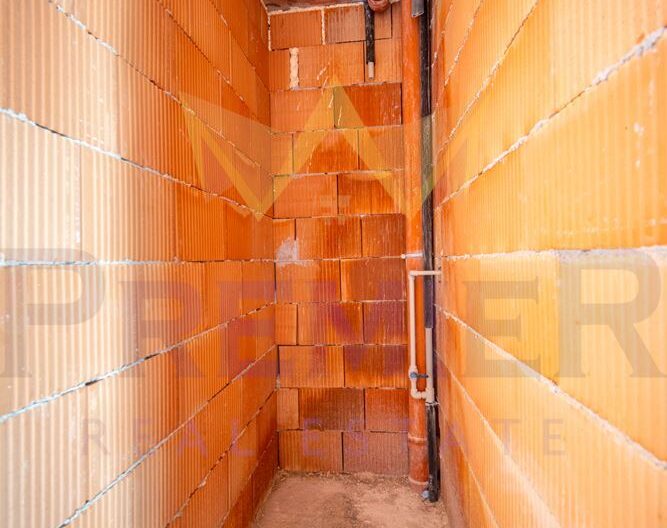 Двустаен с Паркомясто Възраждане 3 - - снимка 3 - Имоти Премиер