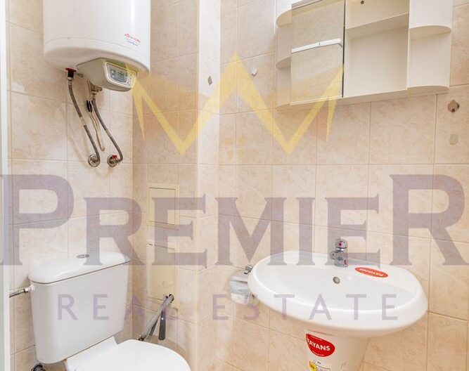 Двустаен тухлен апартамент – кв. Бриз -  - снимка 8 - Имоти Премиер