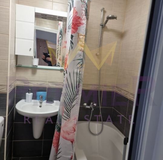 Двустаен в Св.св.Константин и Елена -  - снимка 11 - Имоти Премиер