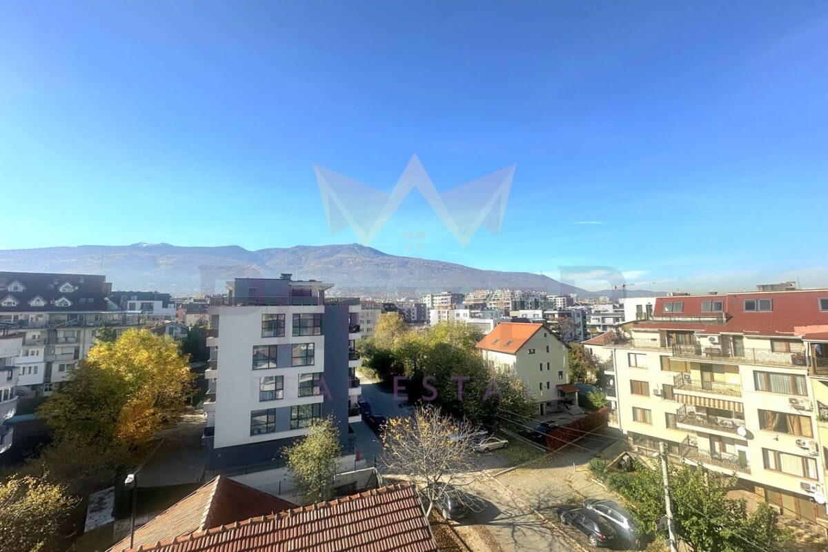 Тристаен апартамент в кв.Витоша - ИМОТИ ПРЕМИЕР - Агенция за недвижими имоти