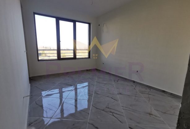 Агенция за недвижими имоти - Имоти Премиер - имот - 931631, Цена: 54000 EUR