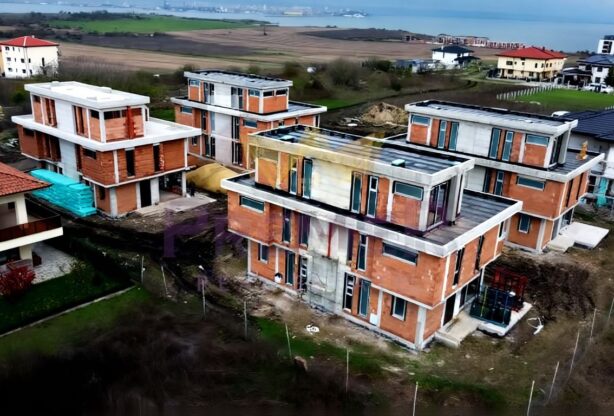 Агенция за недвижими имоти - Имоти Премиер - имот - 1101789, Цена: 275000 EUR