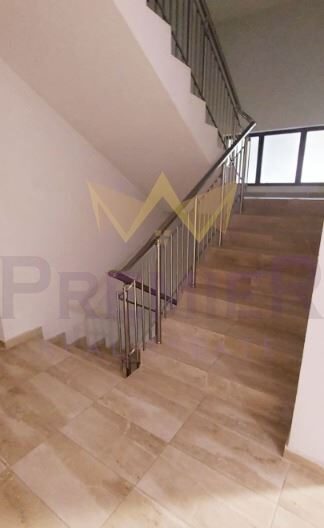 Едностаен апартамент – Колхозен пазар, Варна -  - снимка 8 - Имоти Премиер