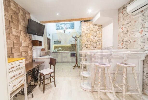 Агенция за недвижими имоти - Имоти Премиер - имот - 1064523, Цена: 434.5982 EUR