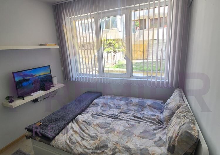 ЕДНОСТАЕН АПАРТАМЕНТ, ИДЕАЛЕН ЦЕНТЪР -  - снимка 5 - Имоти Премиер