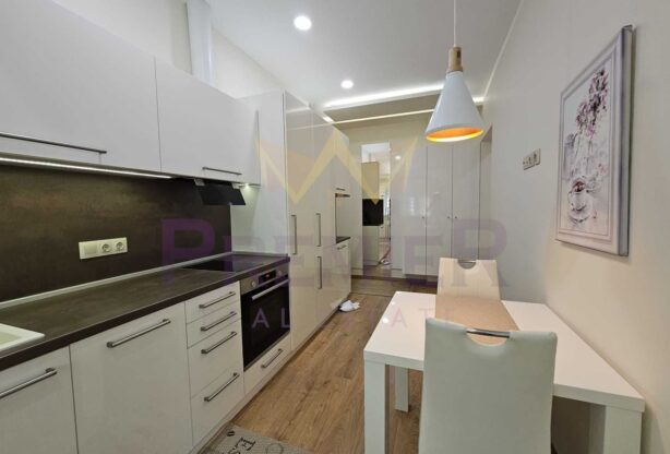 Агенция за недвижими имоти - Имоти Премиер - имот - 1041709, Цена: 750 EUR