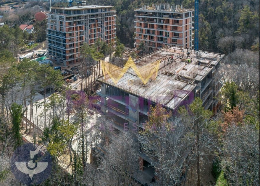 Четиристайни апартаменти Варна - 1 - Четиристаен апартамент, кв.Аспарухово