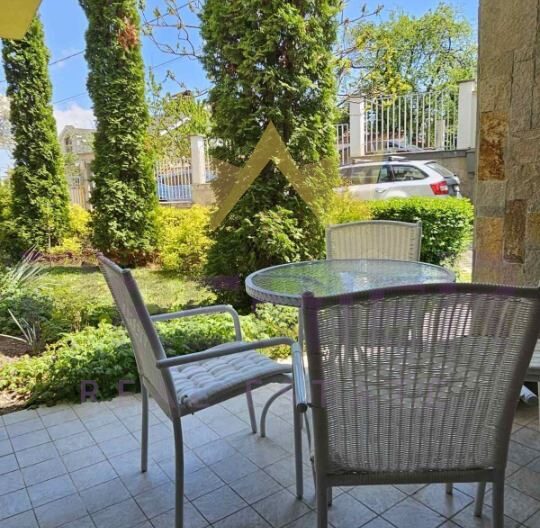 Елегантен двустаен апартамент с изключителна локация в кв. Бояна -  - снимка 14 - Имоти Премиер