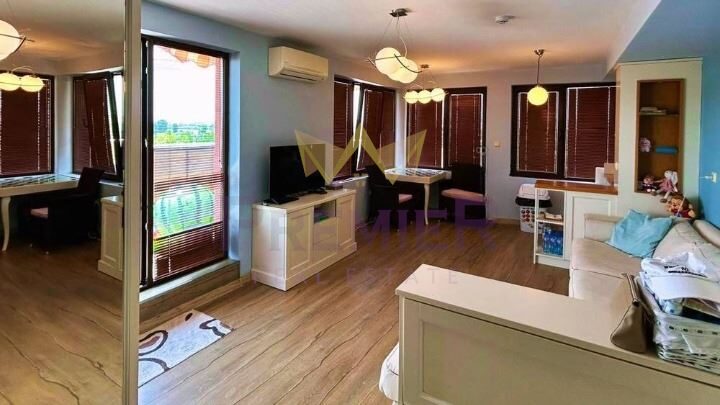 Елегантен и напълно обзаведен апартамент – к.к.Слънчев бряг -  - снимка 5 - Имоти Премиер