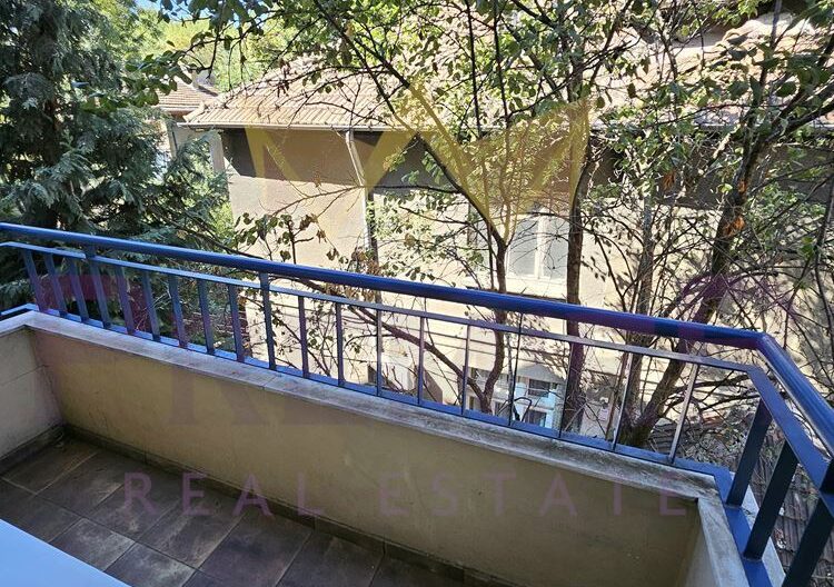 Елегантен тристаен апартамент в кв.Оборище -  - снимка 18 - Имоти Премиер