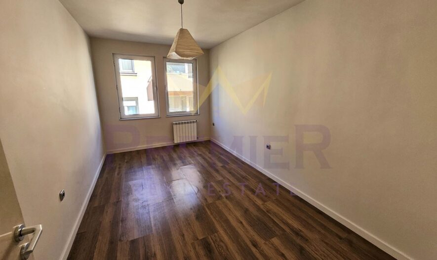 Елегантен тристаен апартамент в кв.Оборище -  - снимка 8 - Имоти Премиер