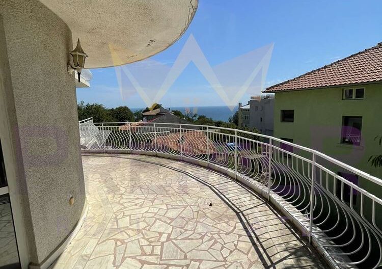 Етаж от къща на метри от плажа в Галата - - снимка 11 - Имоти Премиер