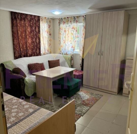 Агенция за недвижими имоти - Имоти Премиер - имот - 1063560, Цена: 368.1302 EUR