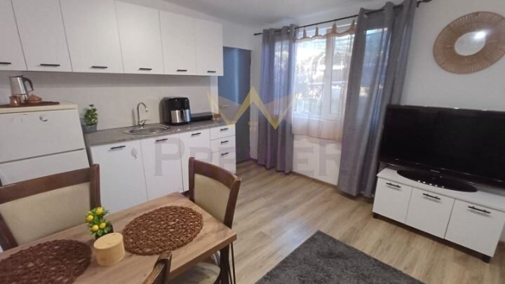 Агенция за недвижими имоти - Имоти Премиер - имот - 1090288, Цена: 449.937 EUR