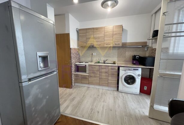 Агенция за недвижими имоти - Имоти Премиер - имот - 1080299, Цена: 639.115 EUR