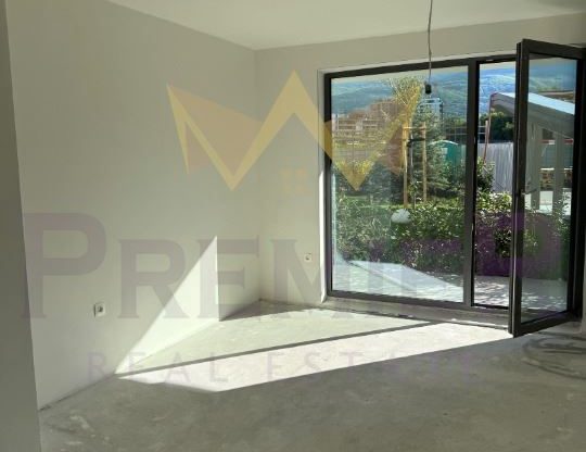 Агенция за недвижими имоти - Имоти Премиер - имот - 1028961, Цена: 175000 EUR