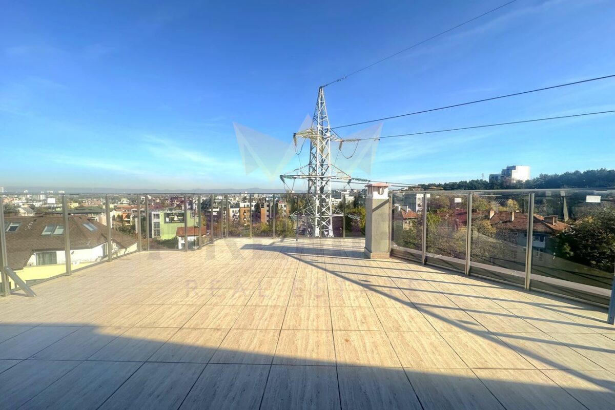 Тристаен апартамент в кв.Витоша - ИМОТИ ПРЕМИЕР - Агенция за недвижими имоти