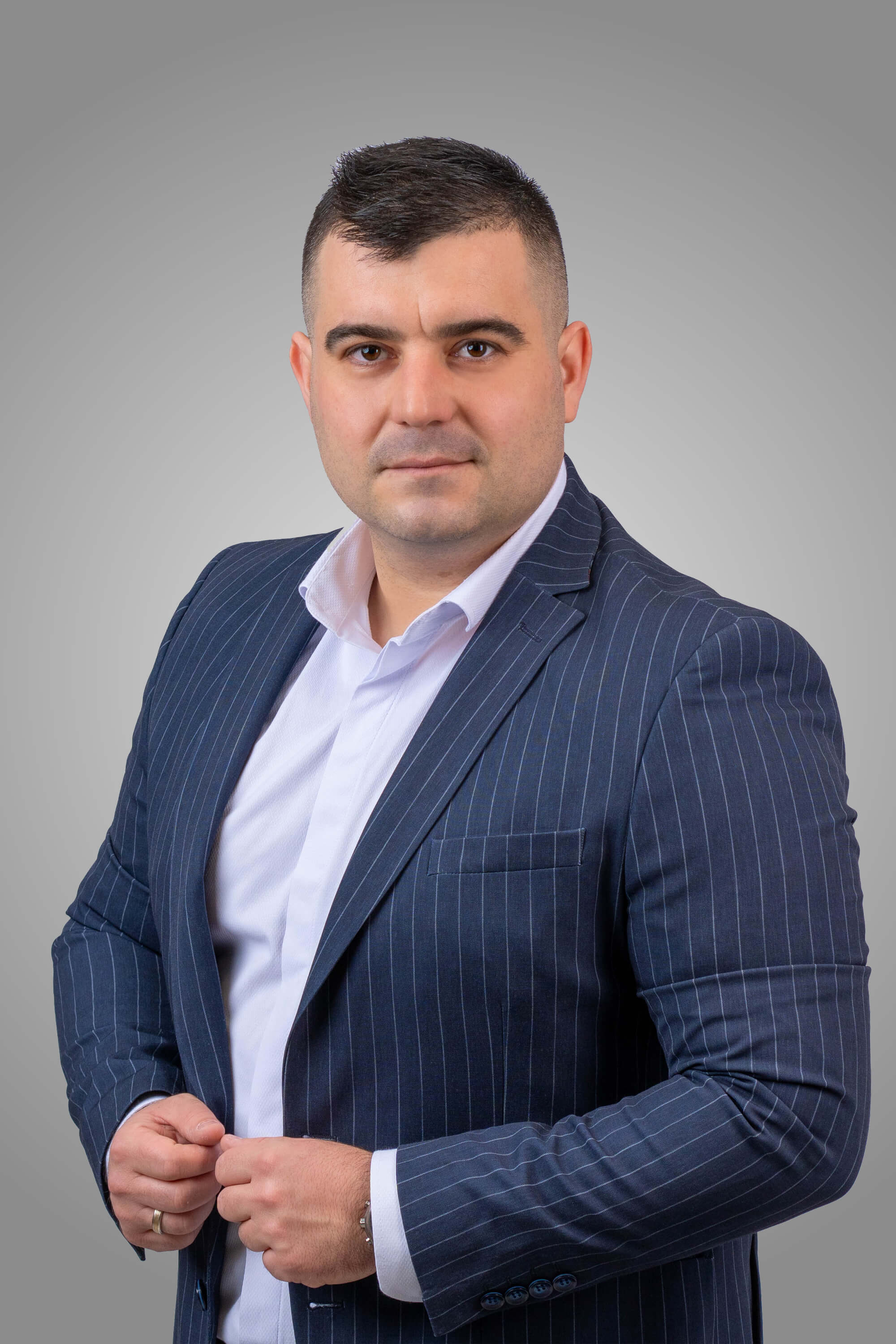 Георги Грунов - ИМОТИ ПРЕМИЕР - Агенция за недвижими имоти