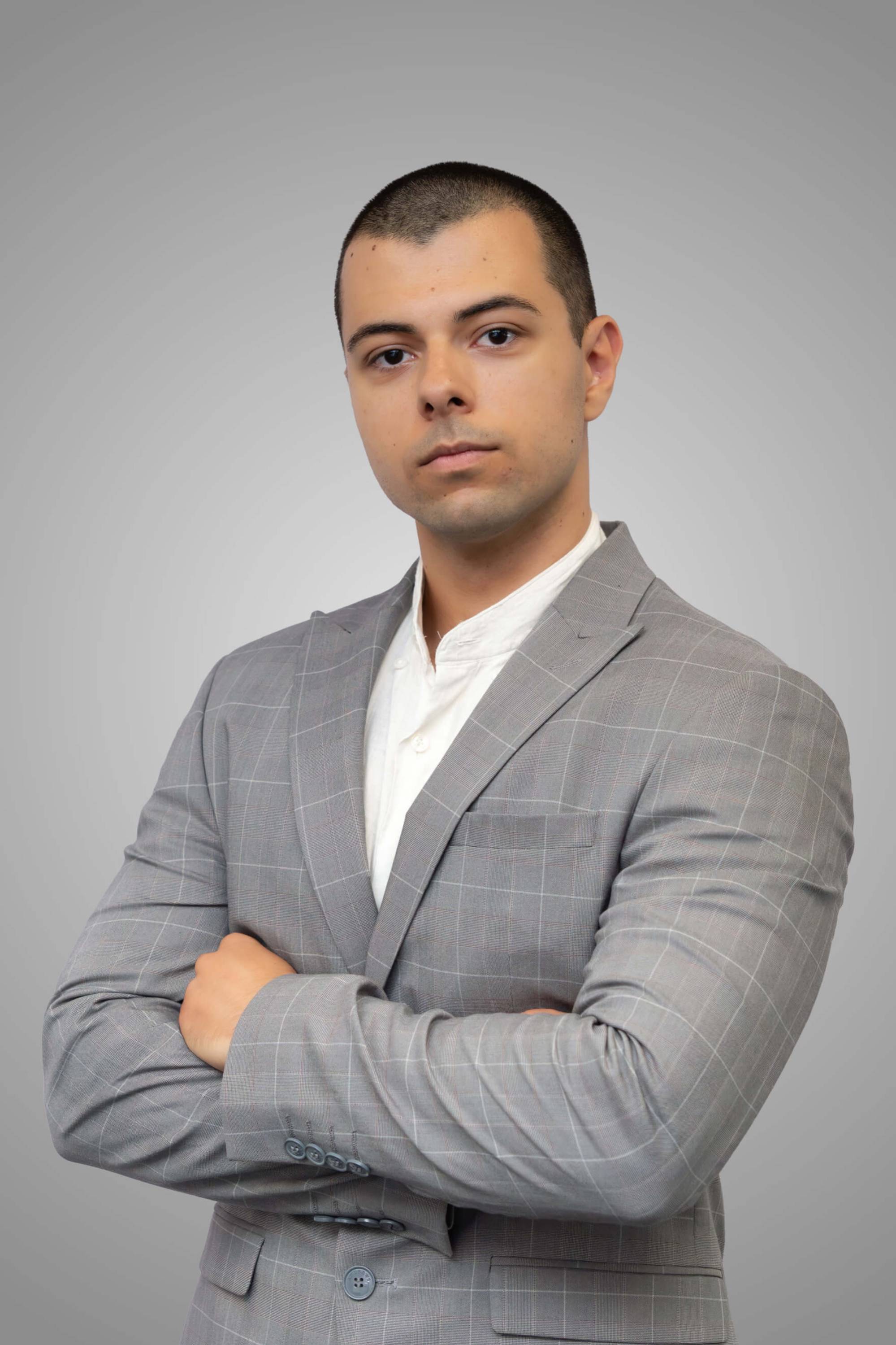 Христо Тодоров - ИМОТИ ПРЕМИЕР - Агенция за недвижими имоти