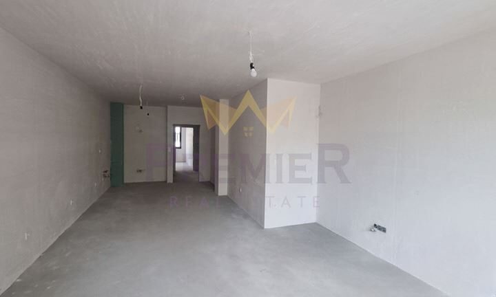 Агенция за недвижими имоти - Имоти Премиер - имот - 874107, Цена: 390000 EUR