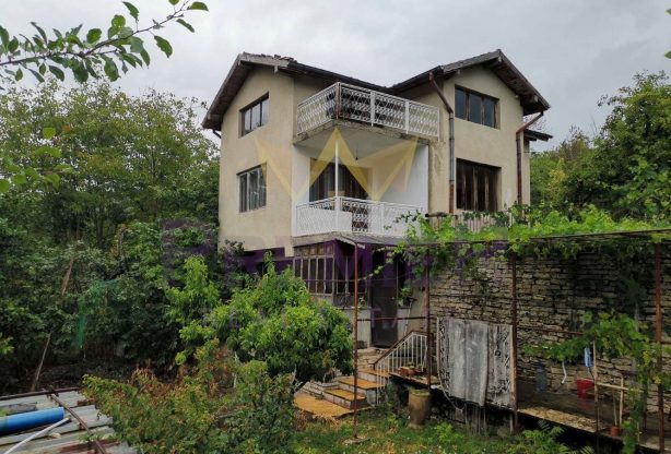 Агенция за недвижими имоти - Имоти Премиер - имот - 1035911, Цена: 165000 EUR