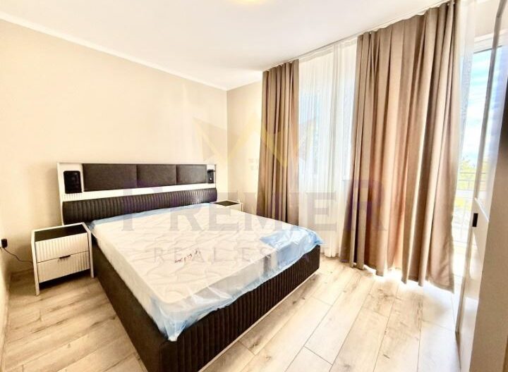 Къща 3 ет. с отделни входове в кв. Виница, гр. Варна - - снимка 3 - Имоти Премиер