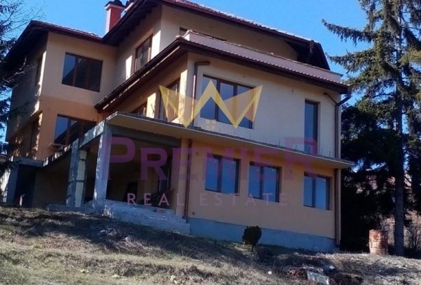 Агенция за недвижими имоти - Имоти Премиер - имот - 812925, Цена: 299980 EUR