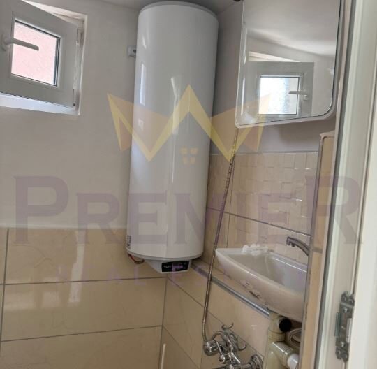 КЪЩА, М-Т СВЕТИ НИКОЛА -  - снимка 10 - Имоти Премиер