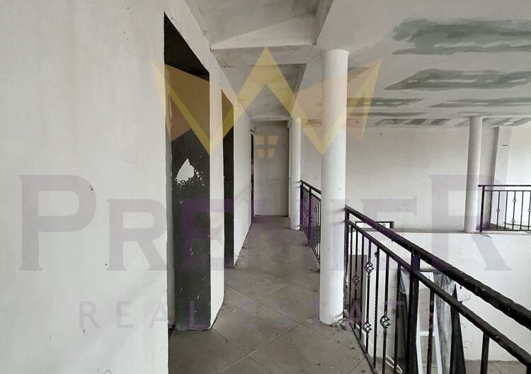 КЪЩА с двор и гараж за 2 автомобила с. Старо Оряхово -  - снимка 15 - Имоти Премиер