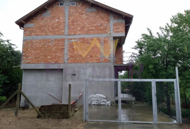Агенция за недвижими имоти - Имоти Премиер - имот - 904993, Цена: 98000 EUR