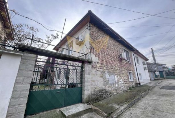 Агенция за недвижими имоти - Имоти Премиер - имот - 1031086, Цена: 135000 EUR