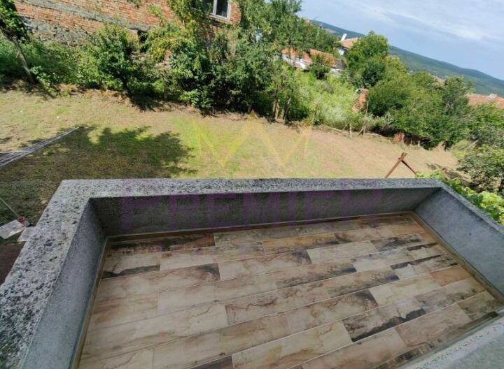 Къща в село Крушевец -  - снимка 17 - Имоти Премиер